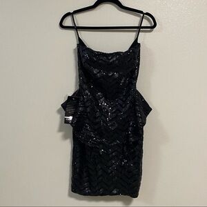 Bebe Dress Women’s Small Black Wonderland Strapless Peplum Sequin Cocktail Dress